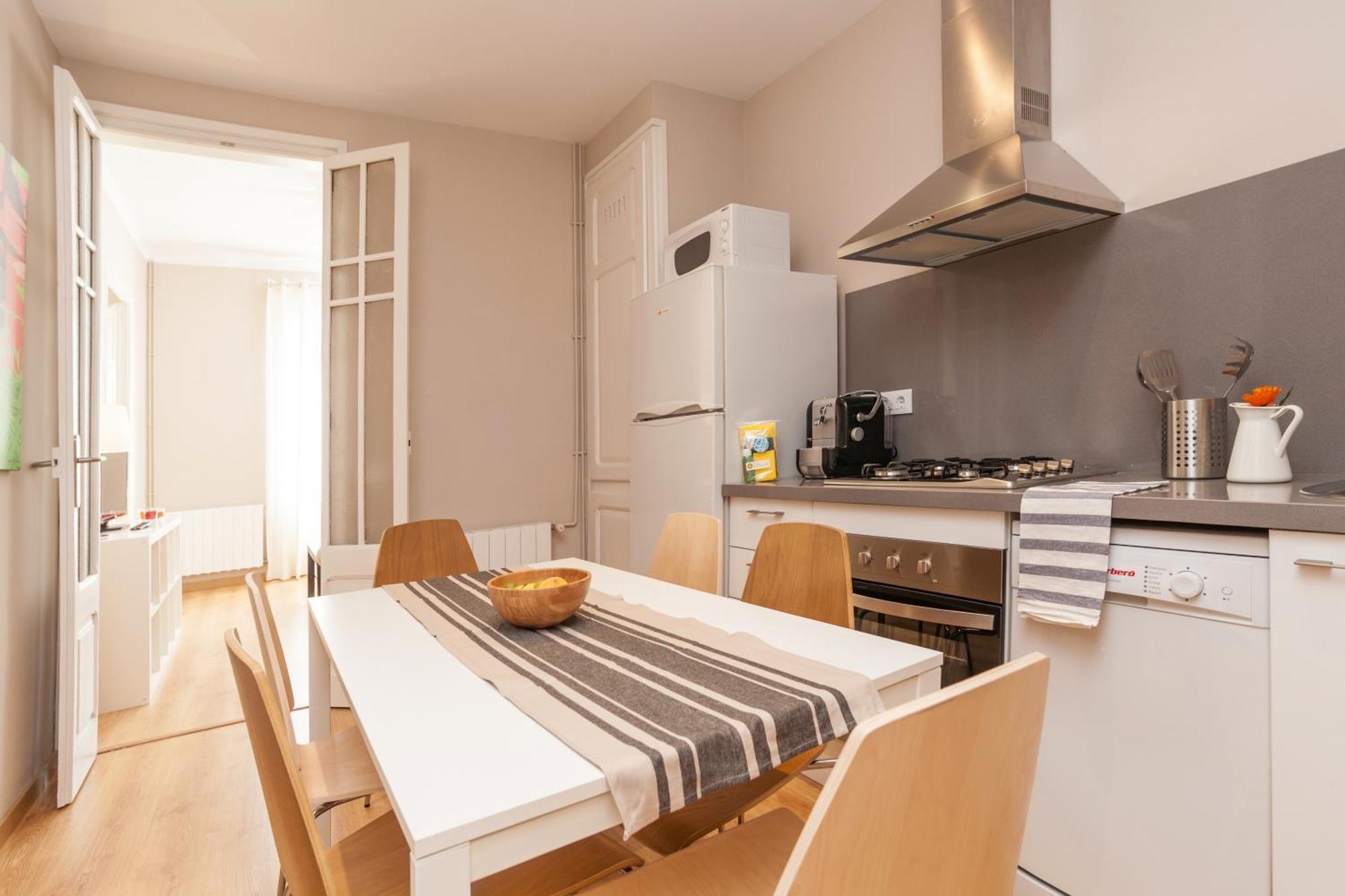 Housalia Sagrada Familia Apartamento Barcelona